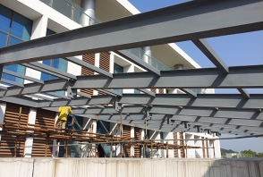 华中科技大学联合实验室采光天井钢结构幕墙1